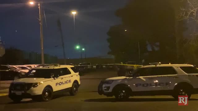 Las Vegas Review Journal | 2 injured, 1 critically, in North Las Vegas shooting