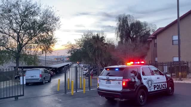 Las Vegas Review Journal News | 2 critical after shooting in Las Vegas