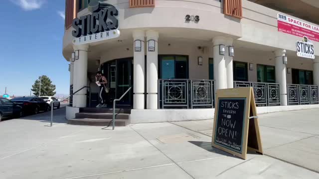 Las Vegas Review Journal Entertainment | New tavern on Water Street in downtown Henderson opens