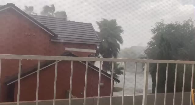 Las Vegas Review Journal News | Monsoon thunderstorms in Summerlin