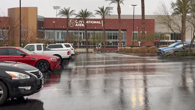 Las Vegas Review Journal News | Rain, snow fall outside City National Arena