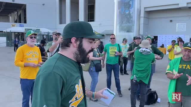Las Vegas Review Journal News | A’s fans protest at Coliseum in first game since Vegas announcement