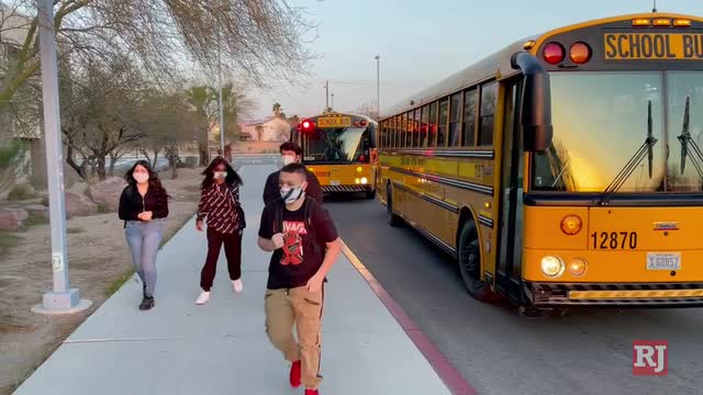 Las Vegas Review Journal News | Three grades return to school in second wave of reopenings