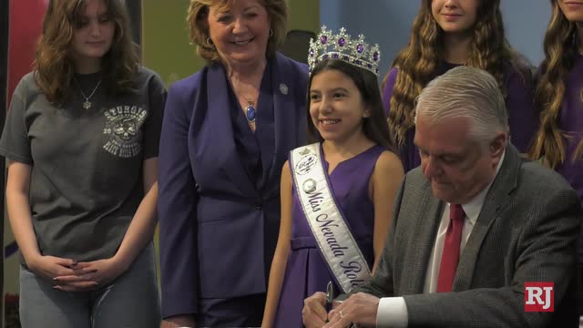 Las Vegas Review Journal News | Sisolak, education officials hold ceremonial signing