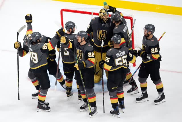 Las Vegas Review Journal Sports | Knights engage in physical play, beat Canadiens 