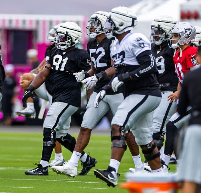 Las Vegas Review Journal Sports | Observations from Raiders’ first padded practice