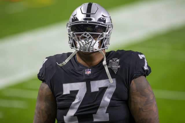 Las Vegas Review Journal Sports | Raiders trade Trent Brown to Patriots