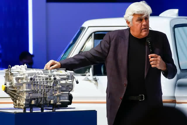 Las Vegas Review Journal Entertainment | Jay Leno talks to Kats about his latest accident