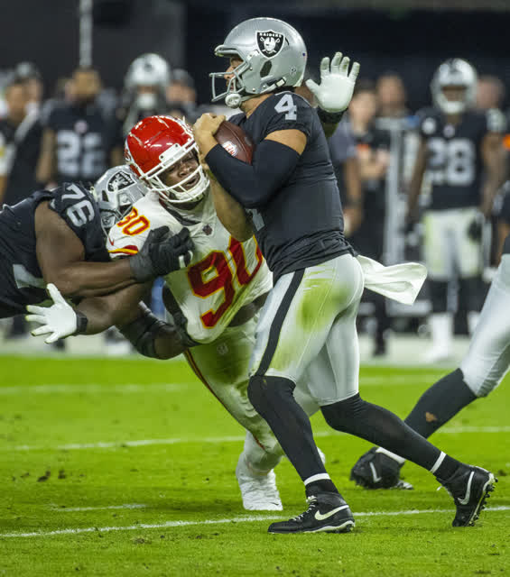 Las Vegas Review Journal Sports | Raiders fall to Chiefs, 41-14