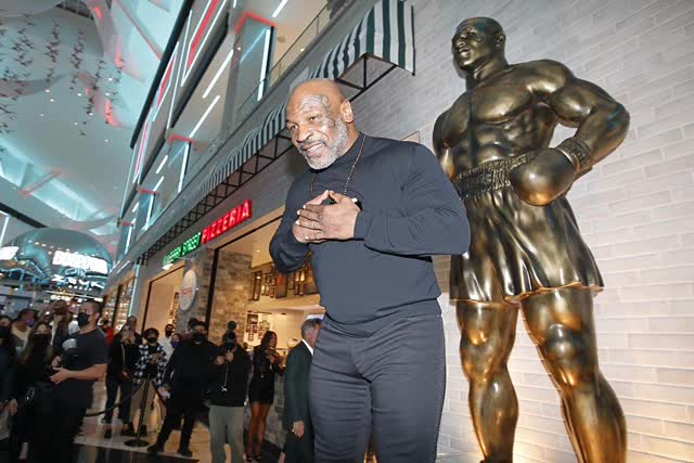 Las Vegas Review Journal Sports | Mike Tyson honored with statue outside Resorts World