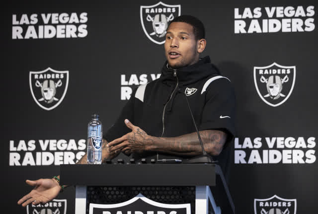 Las Vegas Review Journal Sports | Raiders begin moving forward from the Gruden controversy