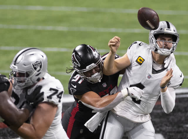 Las Vegas Review Journal Sports | Raiders plagued by penalties, turnovers in loss to Falcons