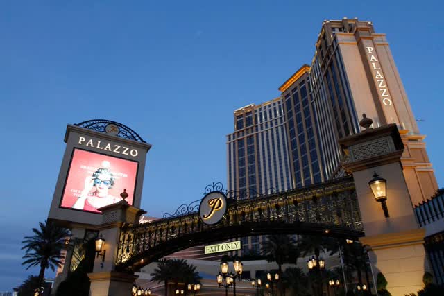 Las Vegas Review Journal Sports | Las Vegas Sands temporarily shuttering Palazzo Tower suites
