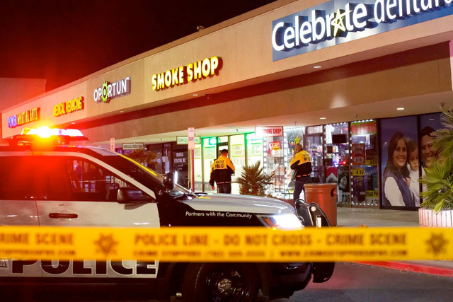 Las Vegas Review Journal News | Man fatally shot after attempting to shoplift