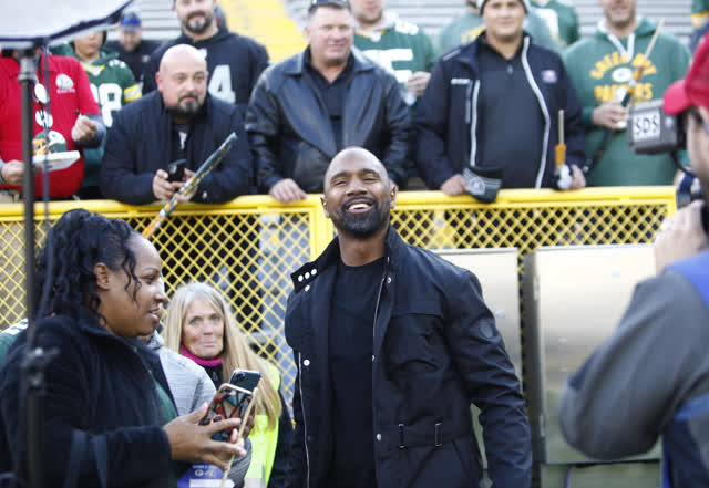 Las Vegas Review Journal Sports | Charles Woodson selected to Pro Football Hall of Fame