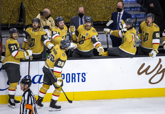 Las Vegas Review Journal Sports | Golden Knights clinch playoff spot in win over Sharks