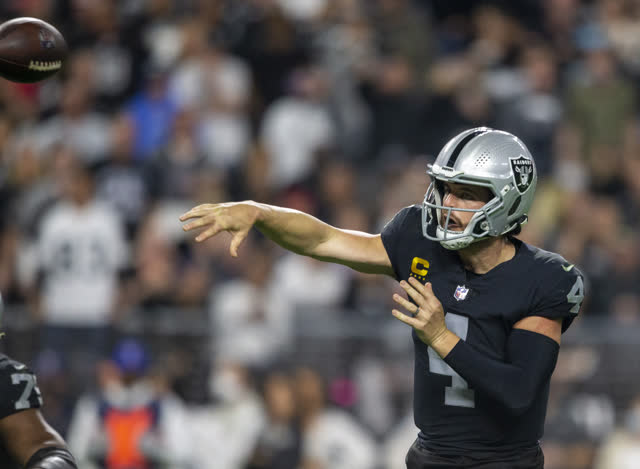 Las Vegas Review Journal Sports | Carr’s goal wasn’t just to make the playoffs