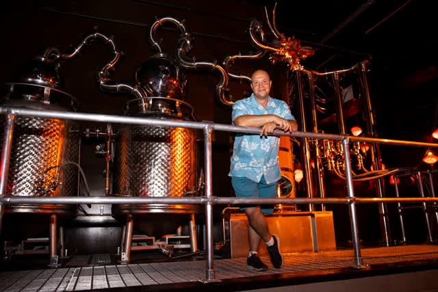 LVRJ Entertainment 7@7 | The D.I.Y. science of speed-aging distilled spirits