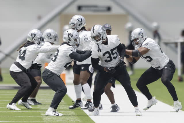 Las Vegas Review Journal Sports | First look at Raiders’ initial 53-man roster
