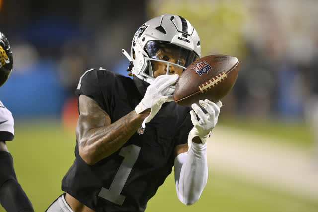 Las Vegas Review Journal Sports | Raiders beat Jaguars in Hall of Fame Game, 27-11
