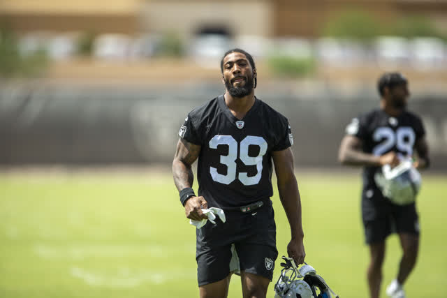 Las Vegas Review Journal Sports | Nate Hobbs on his growth in the NFL