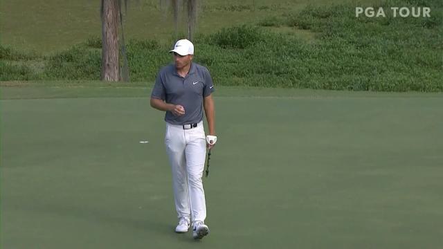 PGA TOUR | Aaron Wise sinks 15-foot birdie from edge of green at Sanderson Farms