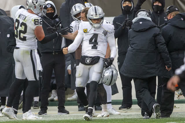 Las Vegas Review Journal | Raiders on nabbing win in Cleveland in bad weather