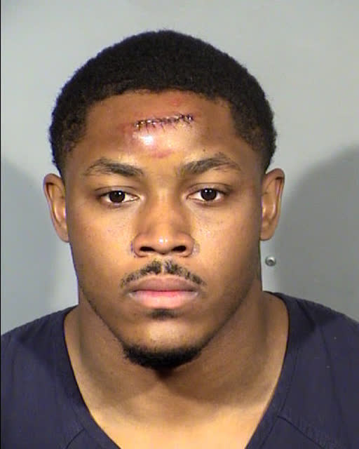 Las Vegas Review Journal Sports | Raiders RB Josh Jacobs had large cut on forehead in crash