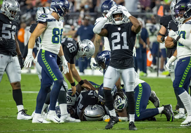 Las Vegas Review Journal Sports | Robertson aware the Raiders’ secondary needs to improve