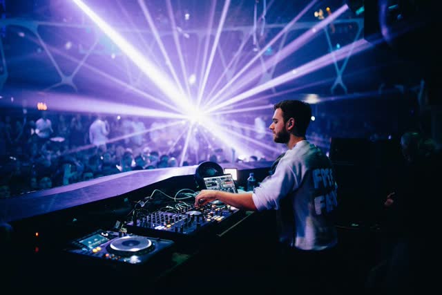 LVRJ Entertainment 7@7 | Resorts World announces first resident headliner